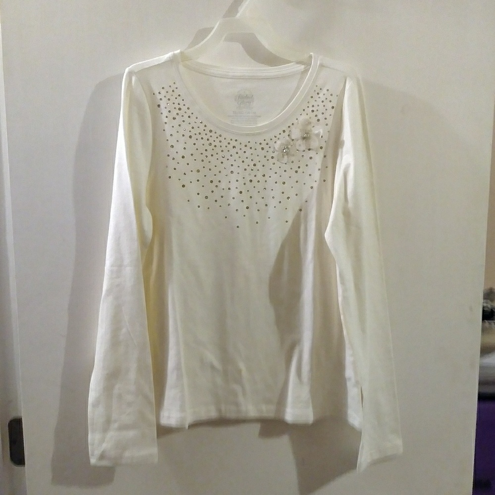 Girls long sleeve shirt brand new with tags